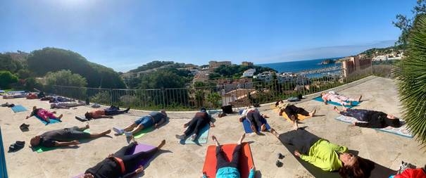 Une image contenant plein air, ciel, arbre, sol

Description générée automatiquement